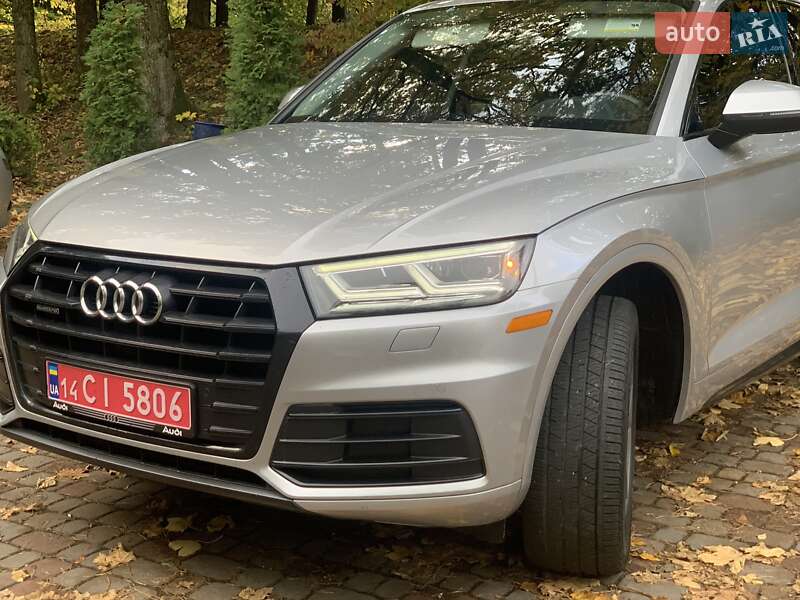 Внедорожник / Кроссовер Audi Q5 2018 в Дрогобыче