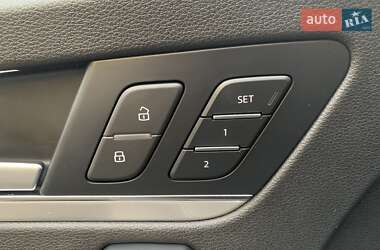 Позашляховик / Кросовер Audi Q5 2018 в 