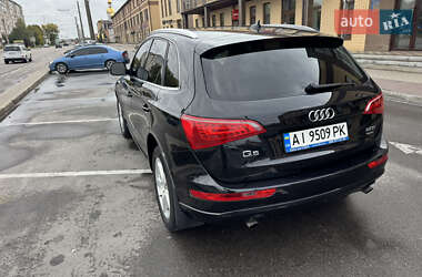 Позашляховик / Кросовер Audi Q5 2011 в 