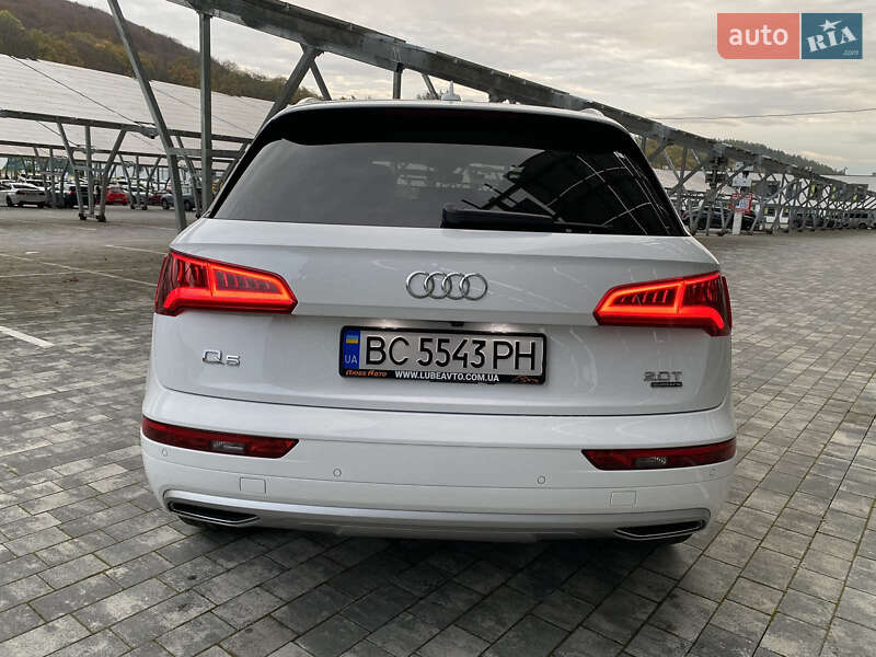 Внедорожник / Кроссовер Audi Q5 2018 в Львове