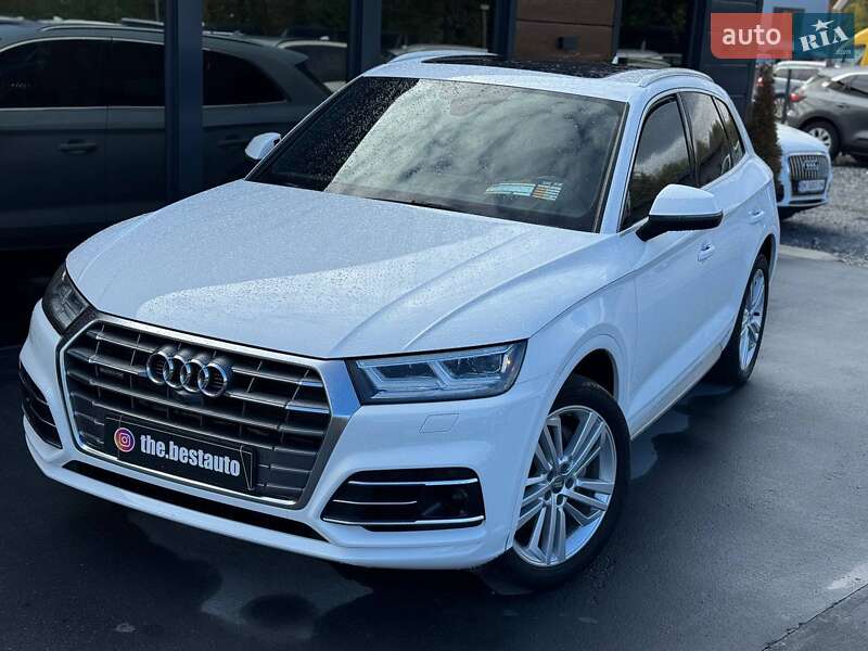 Позашляховик / Кросовер Audi Q5 2018 в Рівному