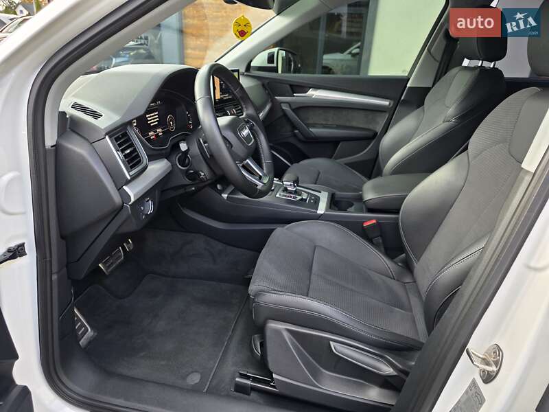 Внедорожник / Кроссовер Audi Q5 2017 в Коломые