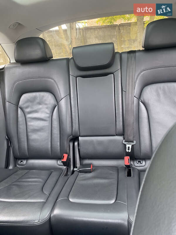 Позашляховик / Кросовер Audi Q5 2012 в Пирятині фото 6 Позашляховик / Кросовер Audi Q5 2012 в Пирятині