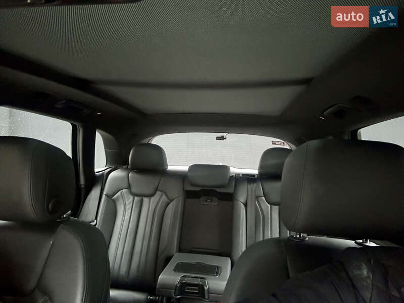 Внедорожник / Кроссовер Audi Q5 2020 в Киеве