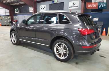 Позашляховик / Кросовер Audi Q5 2015 в  фото 2 Позашляховик / Кросовер Audi Q5 2015 в