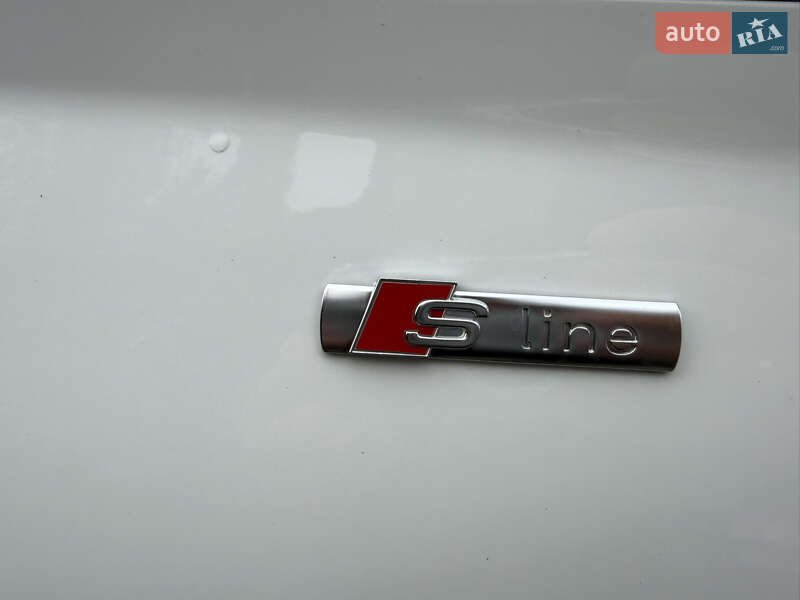 Позашляховик / Кросовер Audi Q5 2022 в Стрию
