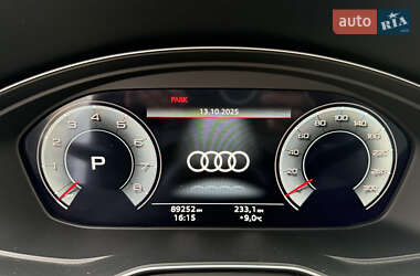 Внедорожник / Кроссовер Audi Q5 2022 в 