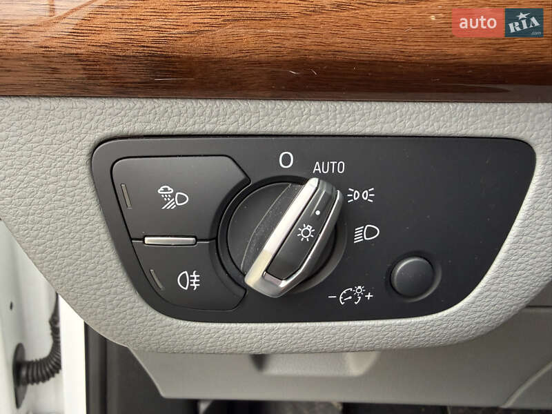 Позашляховик / Кросовер Audi Q5 2022 в Стрию