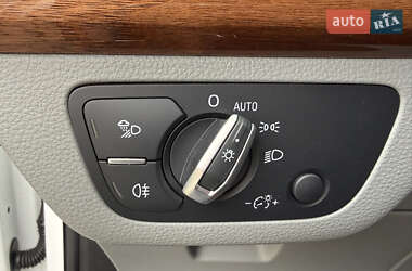 Внедорожник / Кроссовер Audi Q5 2022 в 