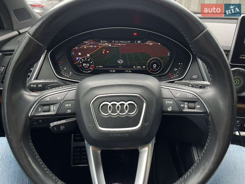 Позашляховик / Кросовер Audi Q5 2017 в Києві фото 28 Позашляховик / Кросовер Audi Q5 2017 в Києві