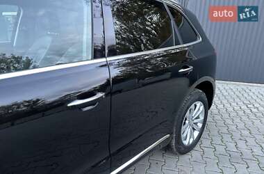 Внедорожник / Кроссовер Audi Q5 2016 в 