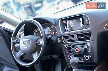 Внедорожник / Кроссовер Audi Q5 2016 в 