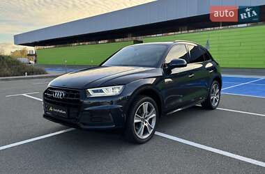 Внедорожник / Кроссовер Audi Q5 2019 в 