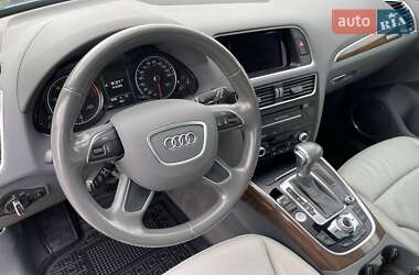 Позашляховик / Кросовер Audi Q5 2016 в 