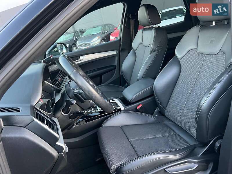 Внедорожник / Кроссовер Audi Q5 2022 в Львове