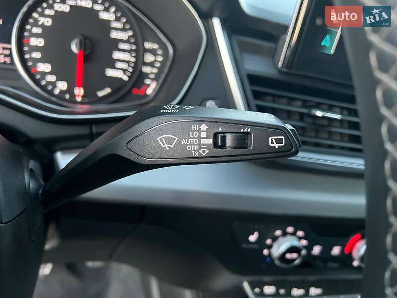 Внедорожник / Кроссовер Audi Q5 2022 в Львове