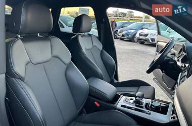 Позашляховик / Кросовер Audi Q5 2022 в 