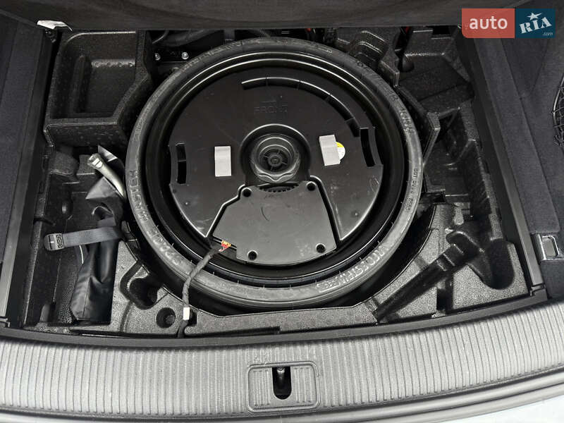 Позашляховик / Кросовер Audi Q5 2021 в Києві фото 37 Позашляховик / Кросовер Audi Q5 2021 в Києві