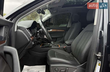 Позашляховик / Кросовер Audi Q5 2021 в 