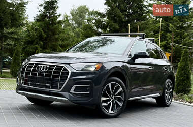 Внедорожник / Кроссовер Audi Q5 2020 в 