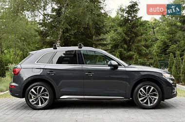 Внедорожник / Кроссовер Audi Q5 2020 в 