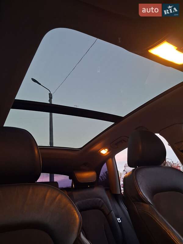 Внедорожник / Кроссовер Audi Q5 2010 в Хмельницком