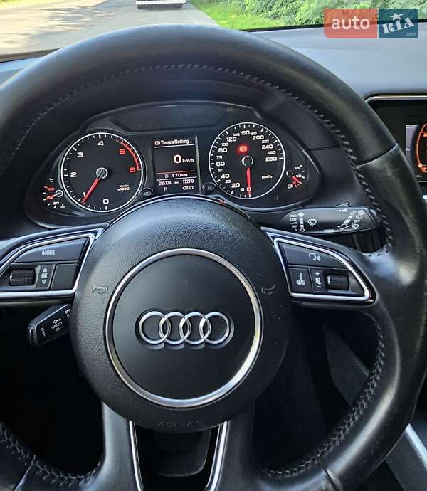 Позашляховик / Кросовер Audi Q5 2013 в Ужгороді