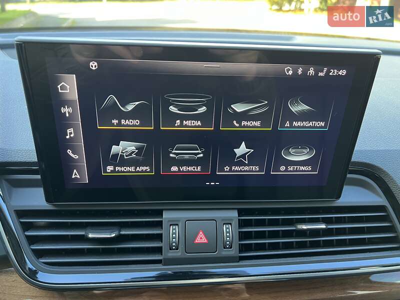 Позашляховик / Кросовер Audi Q5 2020 в Києві