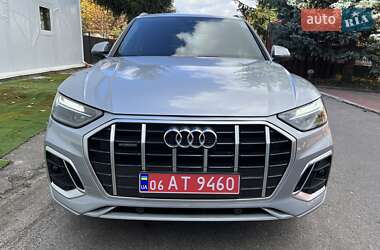 Внедорожник / Кроссовер Audi Q5 2020 в Киеве