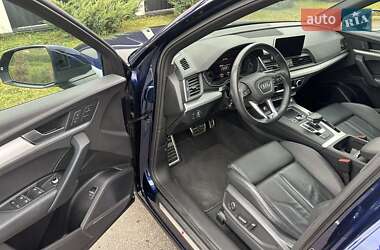 Внедорожник / Кроссовер Audi Q5 2019 в 
