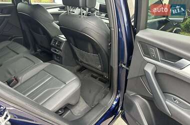 Внедорожник / Кроссовер Audi Q5 2019 в 