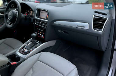 Позашляховик / Кросовер Audi Q5 2014 в 