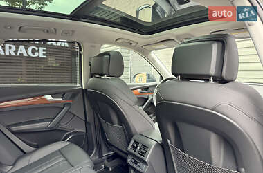 Позашляховик / Кросовер Audi Q5 2021 в  фото 30 Позашляховик / Кросовер Audi Q5 2021 в