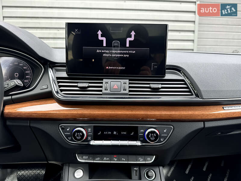 Позашляховик / Кросовер Audi Q5 2021 в Києві