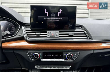 Позашляховик / Кросовер Audi Q5 2021 в  фото 42 Позашляховик / Кросовер Audi Q5 2021 в