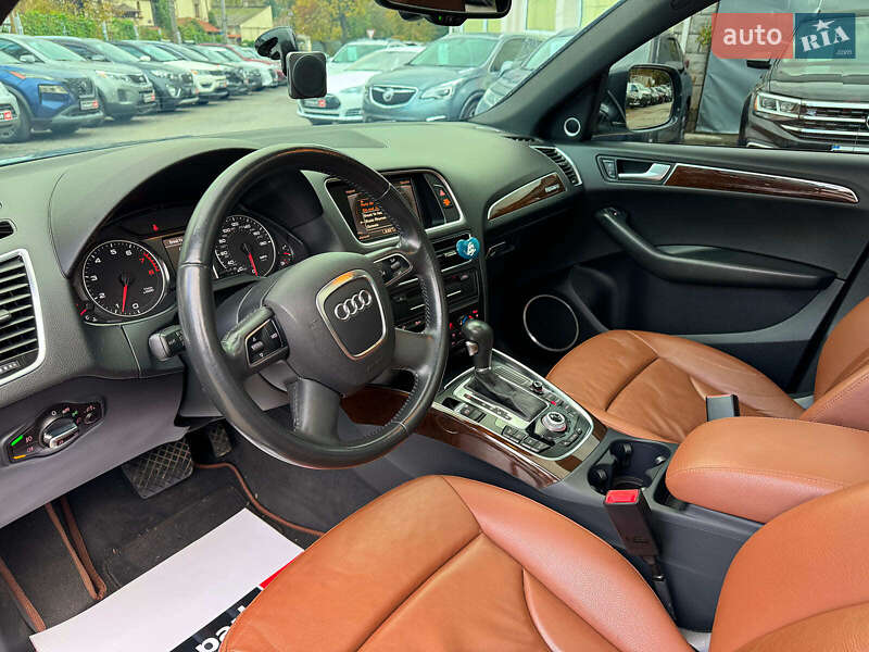 Позашляховик / Кросовер Audi Q5 2010 в Вінниці