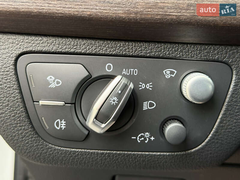 Позашляховик / Кросовер Audi Q5 2023 в Одесі