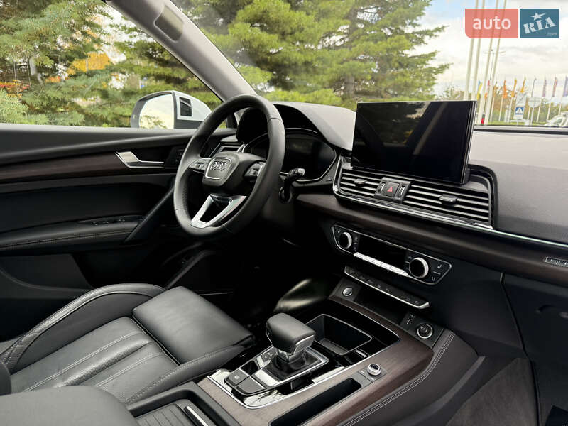 Позашляховик / Кросовер Audi Q5 2023 в Одесі