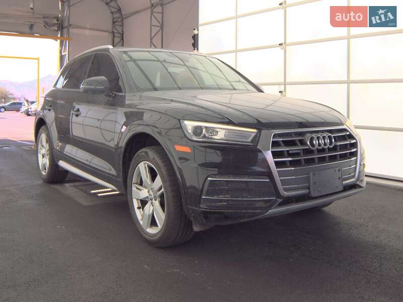 Внедорожник / Кроссовер Audi Q5 2017 в Киеве