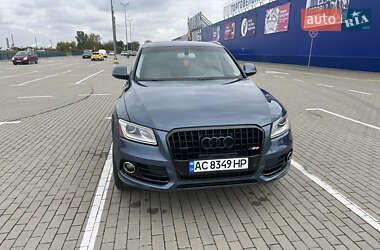 Позашляховик / Кросовер Audi Q5 2015 в 