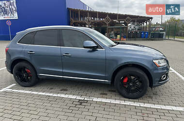 Позашляховик / Кросовер Audi Q5 2015 в 