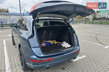 Позашляховик / Кросовер Audi Q5 2015 в 