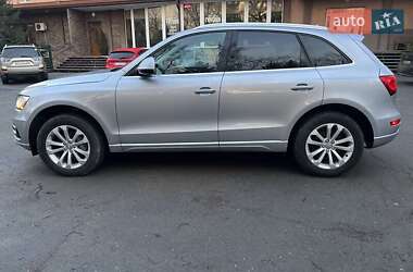 Внедорожник / Кроссовер Audi Q5 2015 в 