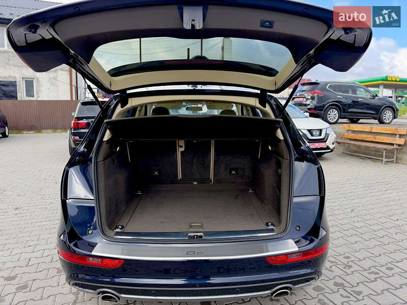 Внедорожник / Кроссовер Audi Q5 2014 в Каменец-Подольском