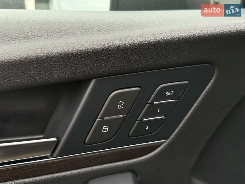 Позашляховик / Кросовер Audi Q5 2023 в Стрию