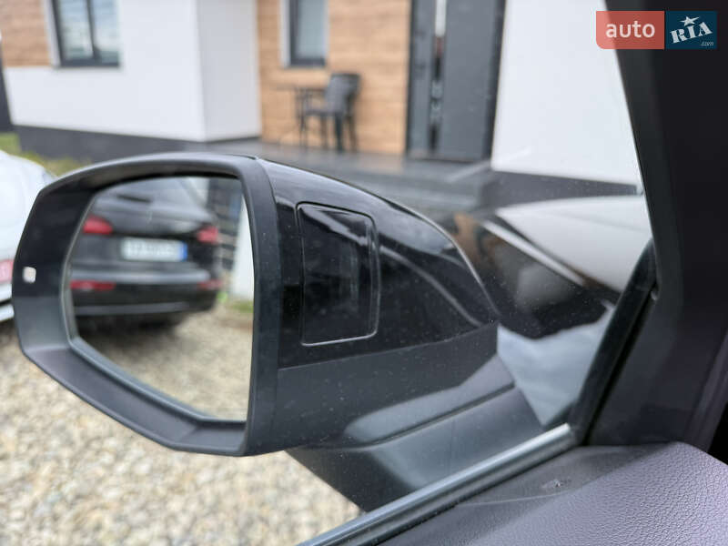 Позашляховик / Кросовер Audi Q5 2023 в Стрию