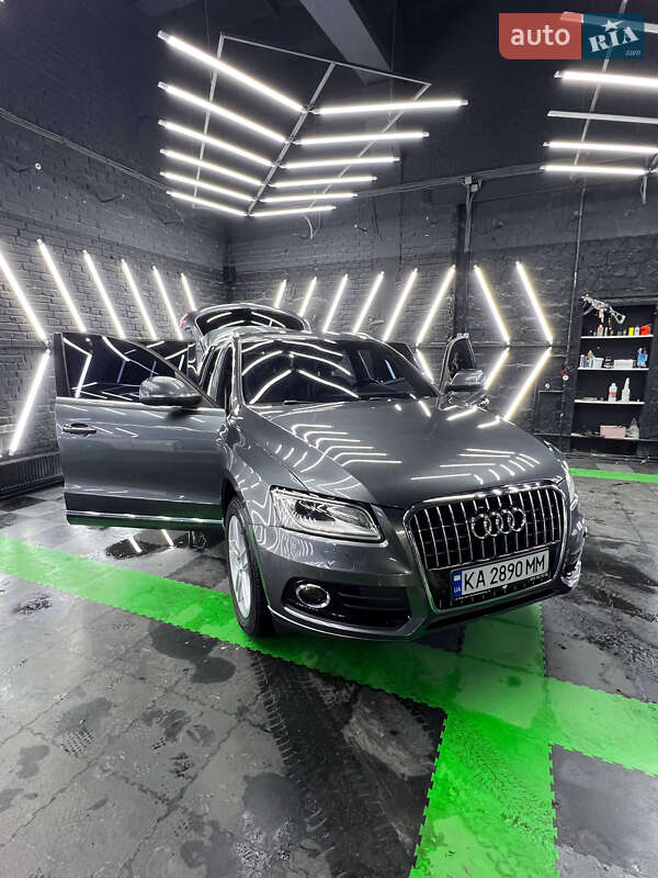 Внедорожник / Кроссовер Audi Q5 2014 в Киеве