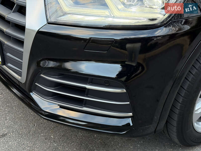 Внедорожник / Кроссовер Audi Q5 2020 в Днепре фото 15 Внедорожник / Кроссовер Audi Q5 2020 в Днепре