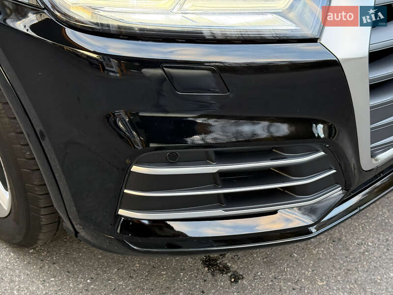 Внедорожник / Кроссовер Audi Q5 2020 в Днепре фото 40 Внедорожник / Кроссовер Audi Q5 2020 в Днепре