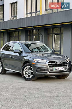 Позашляховик / Кросовер Audi Q5 2017 в Тернополі